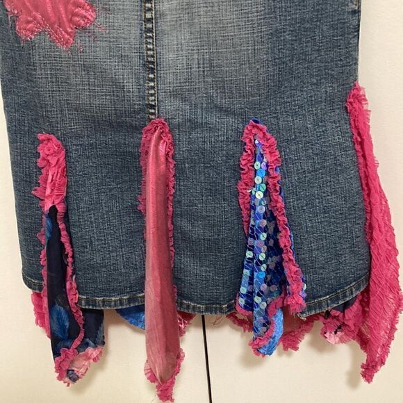 Extraordinary Denim Skirt Appliqué, inserts at hem in Pink,Floral & Blue Sequin - Picture 6 of 10